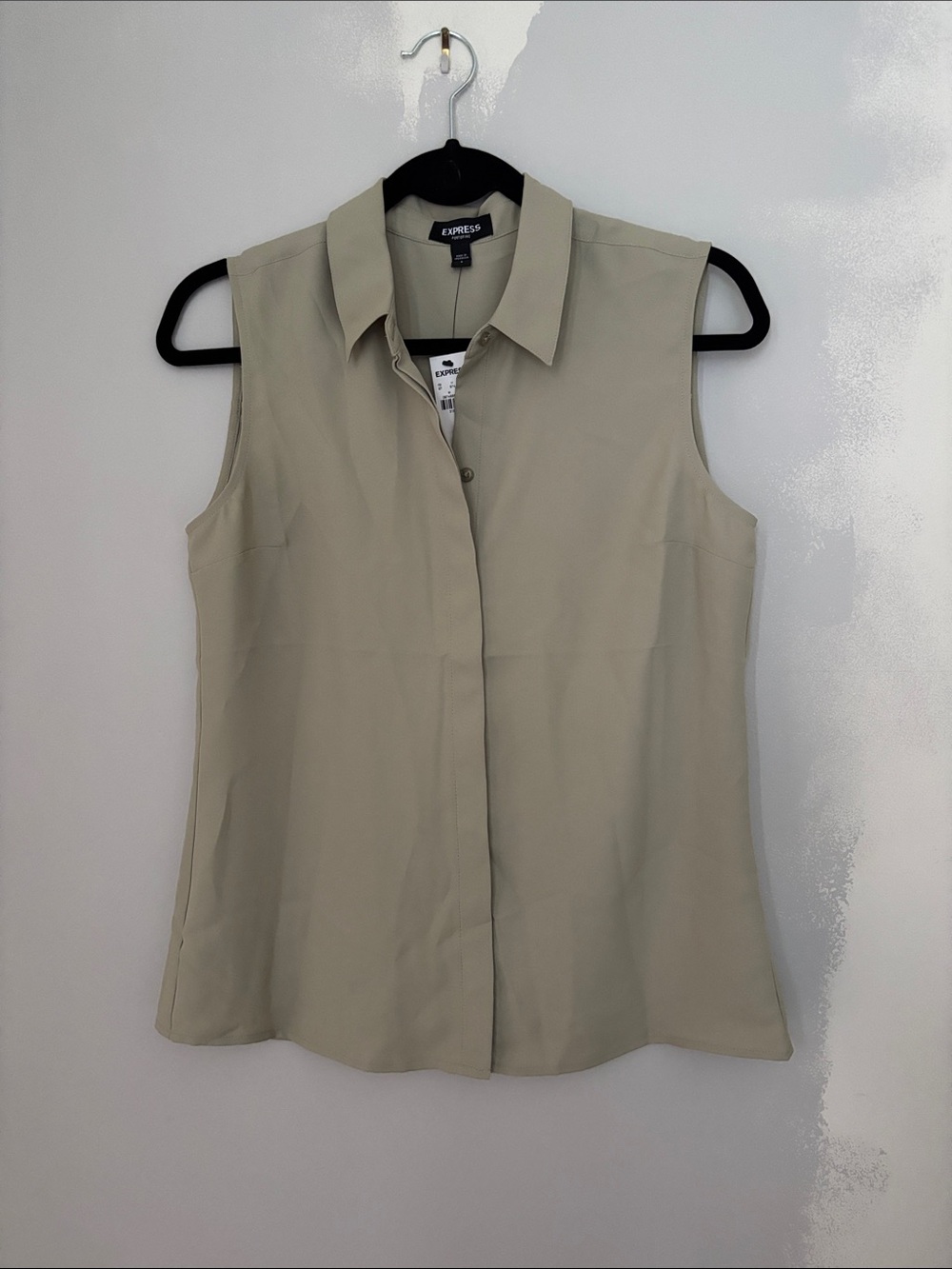 Express Sleeveless Button-Front Shirt in Light Beige
